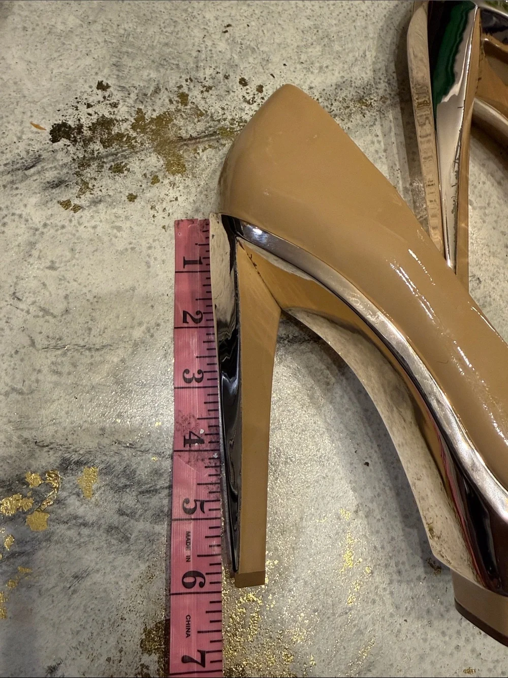 B Brian Atwood Nude Patent Platform Pumps with metallic Trim size 6